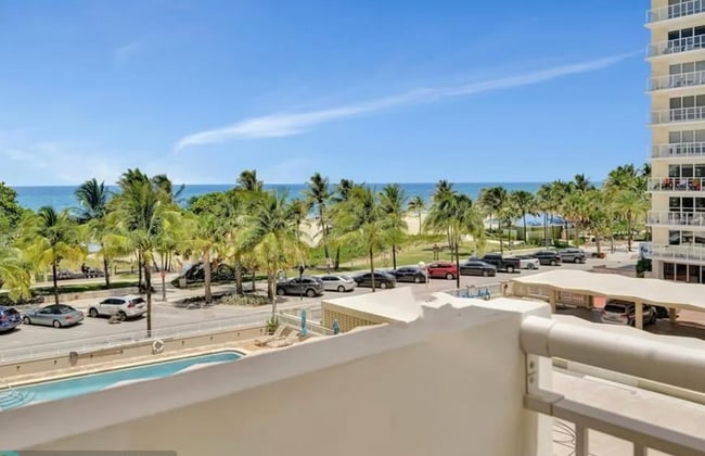 Building Photo - 133 N Pompano Beach Blvd