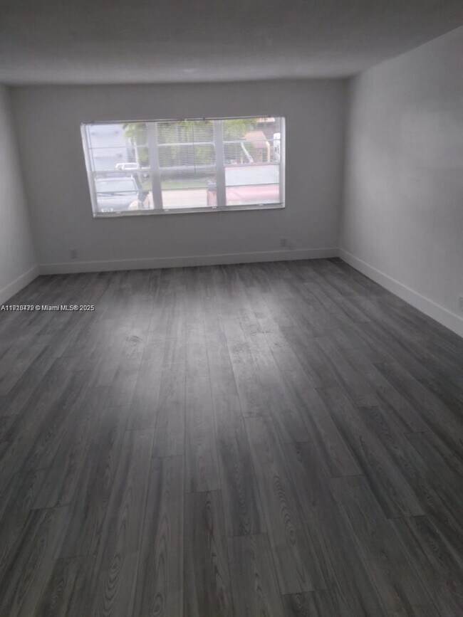 Foto del edificio - 1450 Atlantic Shores Blvd