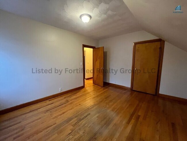 Photo - 455 Middle St Apartment