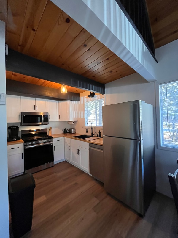 Foto del edificio - 344 W Aeroplane Blvd