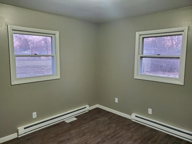 Foto del edificio - 3 bedroom 2 bath home