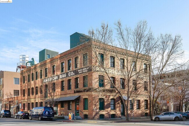 Foto del edificio - 299 3rd St