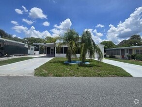 Building Photo - 7366 1st Loop Ave