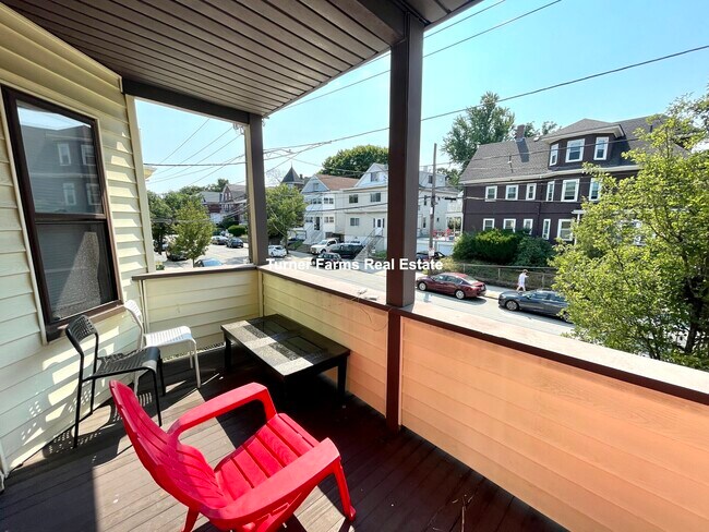 Foto del edificio - 290 Boston Ave