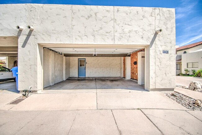 Foto del edificio - 7761 N 19th Dr