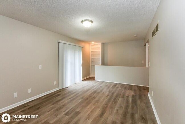 Building Photo - 6513 N Harden Ave, Kansas City, MO 64151