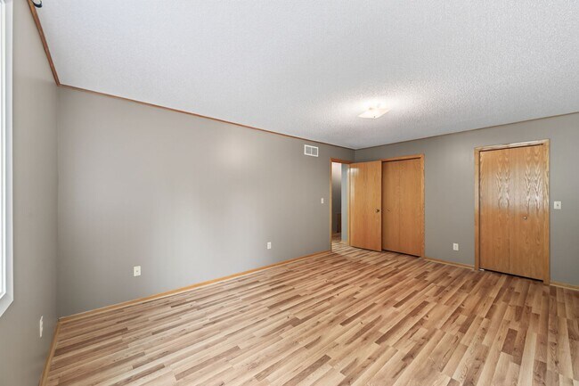 Foto del edificio - 9992 Fillmore St NE