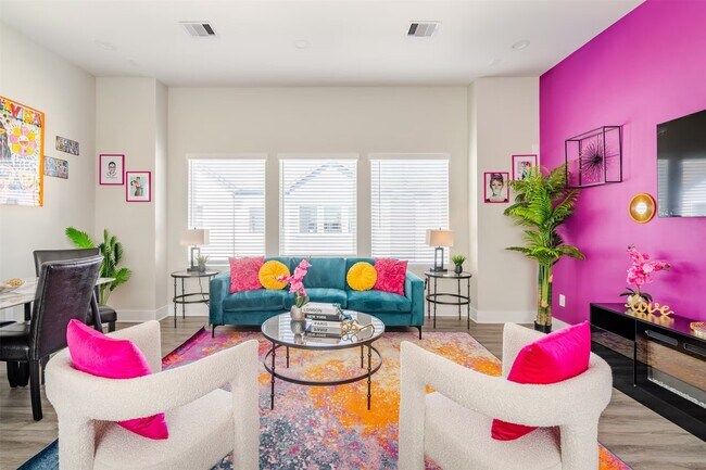 Foto del edificio - 2618 Huntington Creek Ln