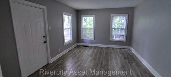 Building Photo - A Must See Cute & Quaint Home!!!! Section ...