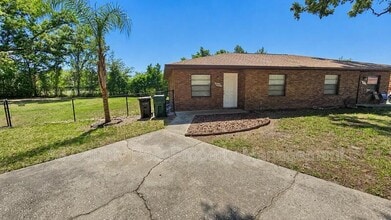 Building Photo - 4917 Malibu Ct