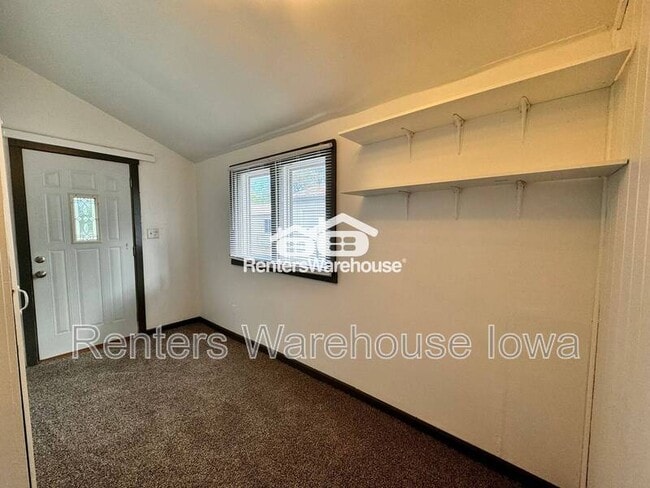 Building Photo - 23568 Maple Ridge