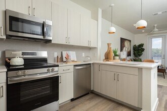 Building Photo - 1690 North Loop