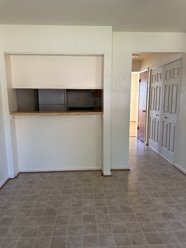 Building Photo - 516 Sunset Ln
