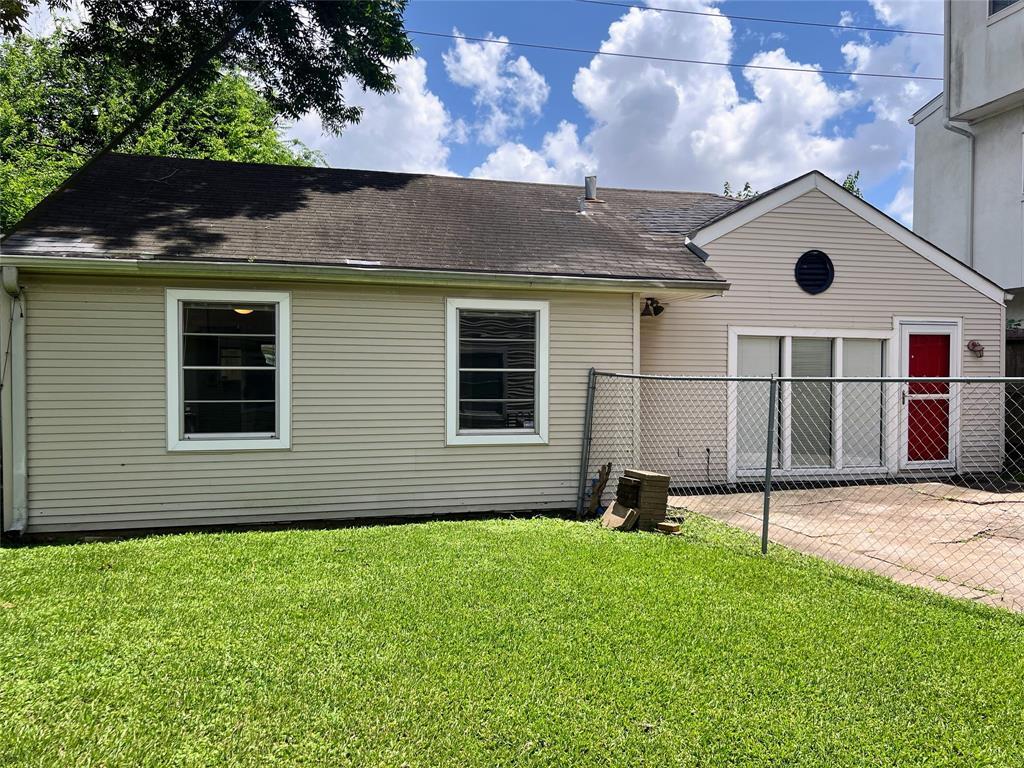 Foto principal - 2501.5 Dorrington St
