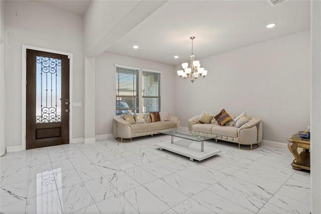 Foto del edificio - 3100 Blazing Star Rd