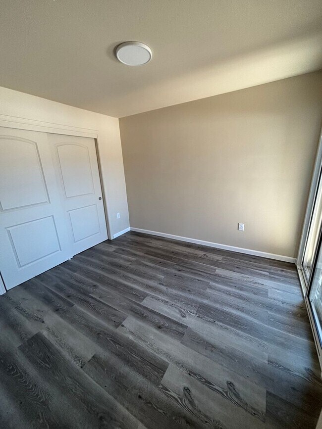 Foto del edificio - Cornerstone Apartments