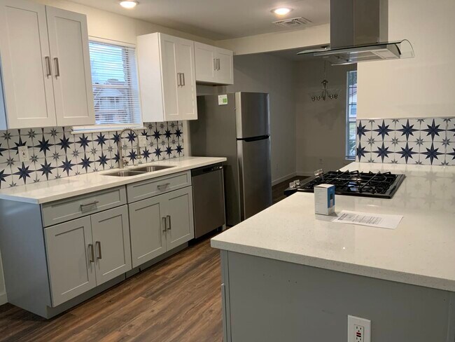 Building Photo - 11115 Sagepark Lane