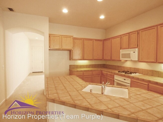 Building Photo - 3 br, 2 bath House - 66 Diggins Drive