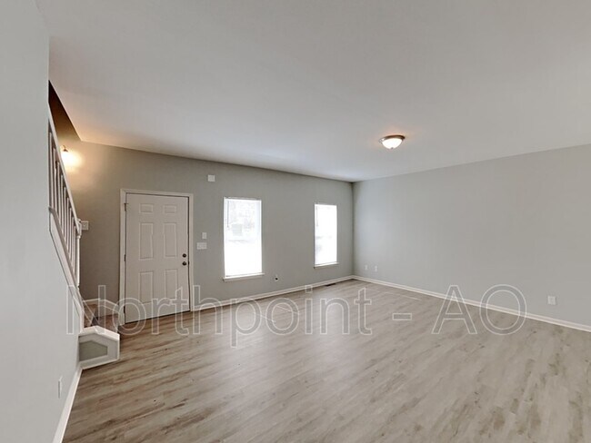 Foto del edificio - 485 Waterford Rd NW