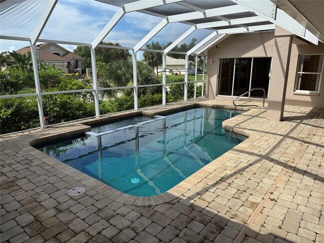 Building Photo - 2 Windward Terrace