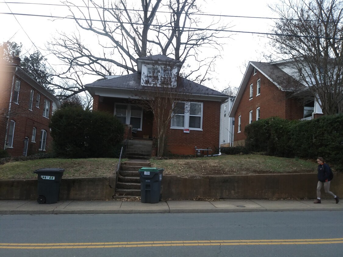 447 14th St NW, Charlottesville, VA 22903 House Rental in