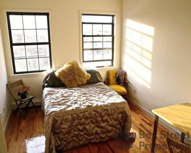 Foto del edificio - 1105 Willoughby Ave