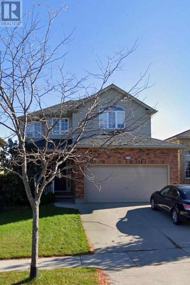Building Photo - 1538 Coronation Dr