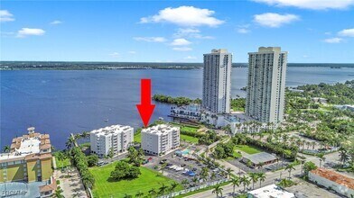 Building Photo - 2885 Palm Beach Blvd