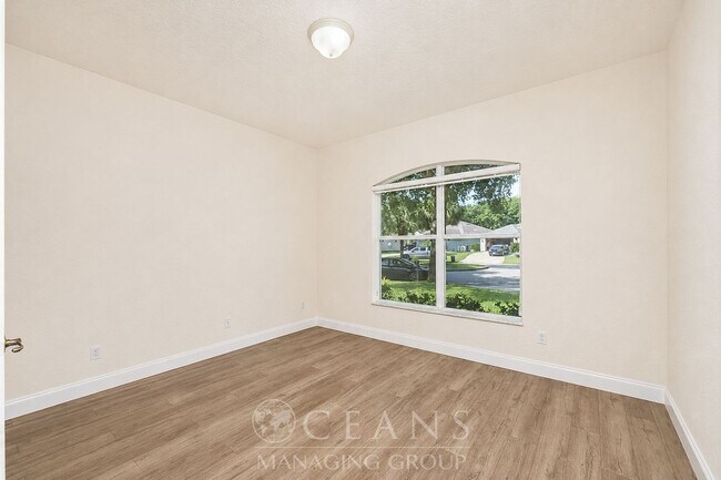 Building Photo - 3 Bedroom Home in Ormond Lakes