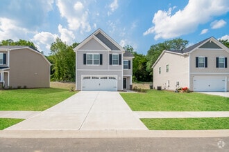 Building Photo - 264 Bent Holly Dr