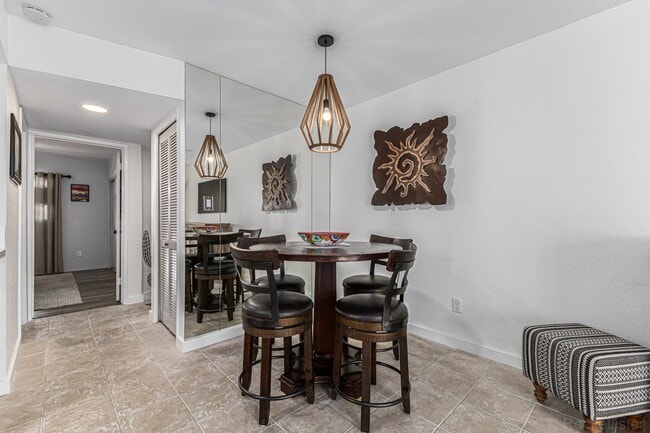 Foto del edificio - 7430 E Chaparral Rd