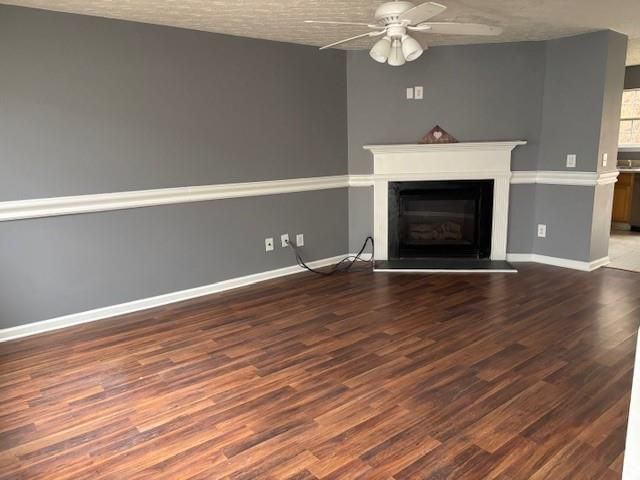 Building Photo - 408 Spring Head Dr SE