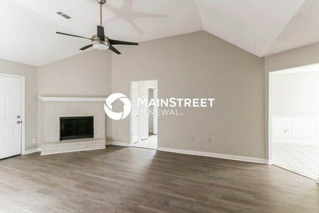 Foto del edificio - 3 Bedroom Pet-Friendly Home in Memphis, TN with Main Street Renewal