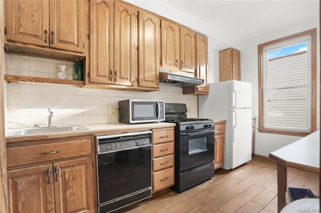 Foto del edificio - 626 Crescent Ave