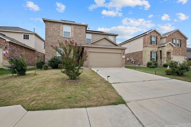 Foto del edificio - 9947 Cowboy Ln