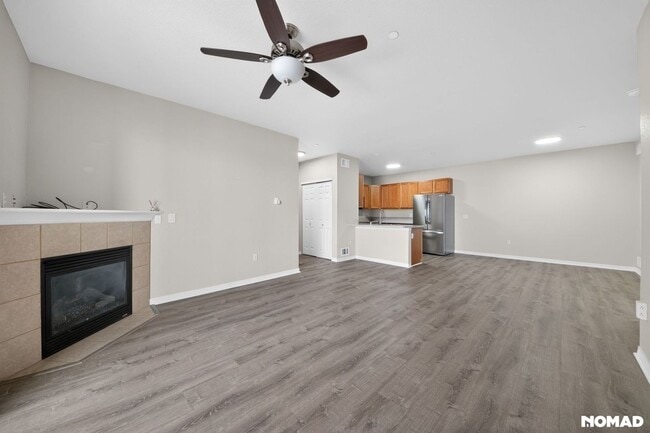 Building Photo - 7222 S Blackhawk St