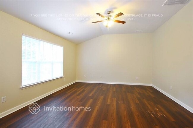 Foto del edificio - 17225 Commons Crossing Dr