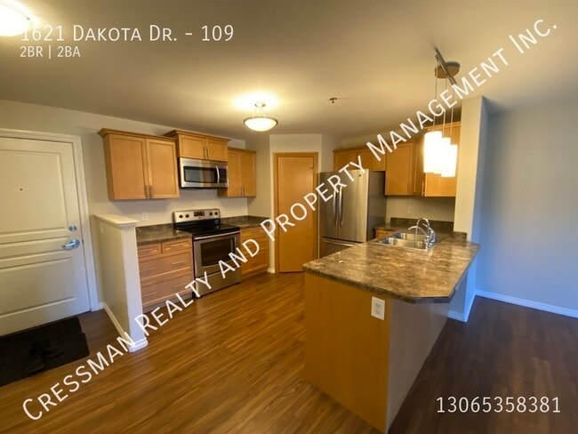 Photo du bâtiment - 2 bed 2 bath Condo located in east Regina,...