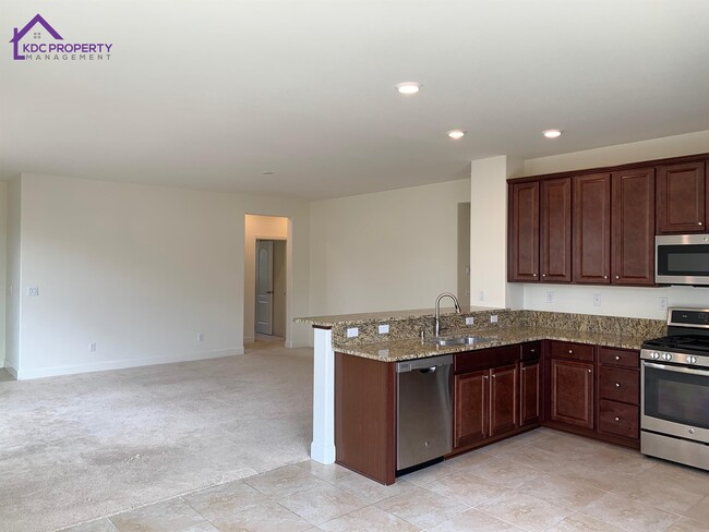 Building Photo - 1146 Monument Peak Dr
