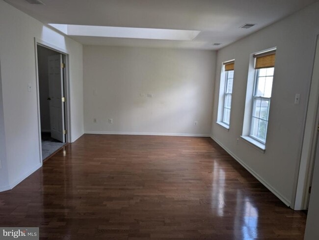 Foto del edificio - 204 River Birch Cir