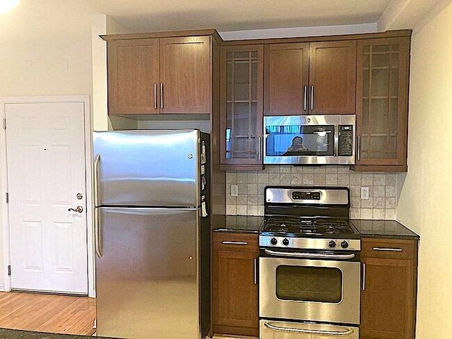Foto del edificio - 203-207-207 Hackensack Plank Rd