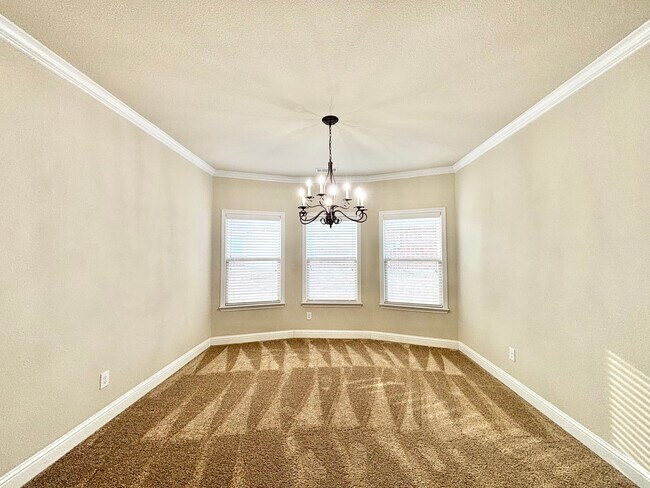 Building Photo - 3010 Sweetwater Trl