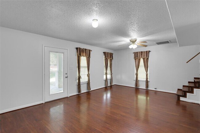 Foto del edificio - 5239 Spring Stuebner Rd