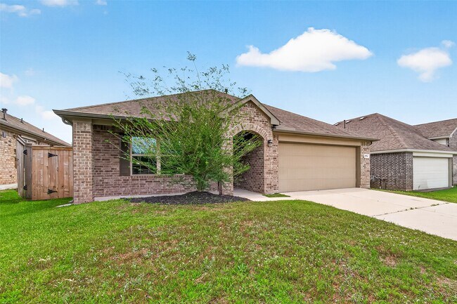 Building Photo - 2754 Little Caney Way