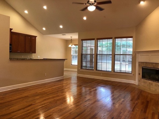 Building Photo - 864 Eagle View Dr
