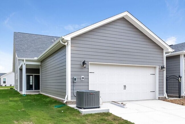 Foto del edificio - 2508 Elmcroft Ave