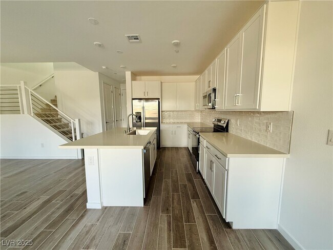 Foto del edificio - 1465 Hopeful Lark Ln