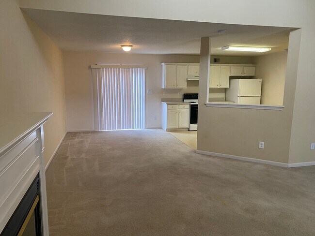 Building Photo - Fern creek