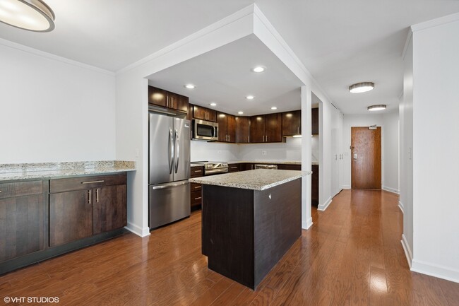 Building Photo - 155 N Harbor Dr