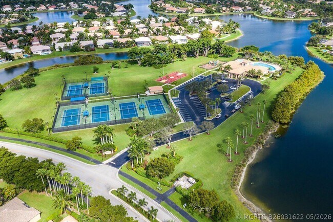 Foto del edificio - 21232 Rock Ridge Dr